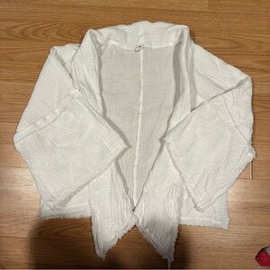 Ivy Jane 100% cotton slub cotton raw hem 3/4 wide sleeve open front cardigan